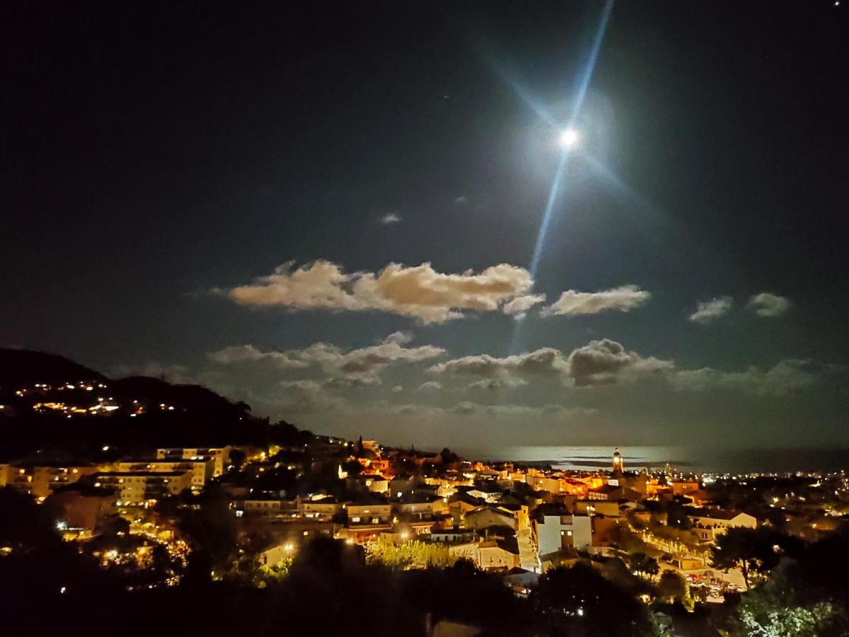 Cozy Place, Big Roof Terrace & Spectacular Views. Cabrils Dış mekan fotoğraf